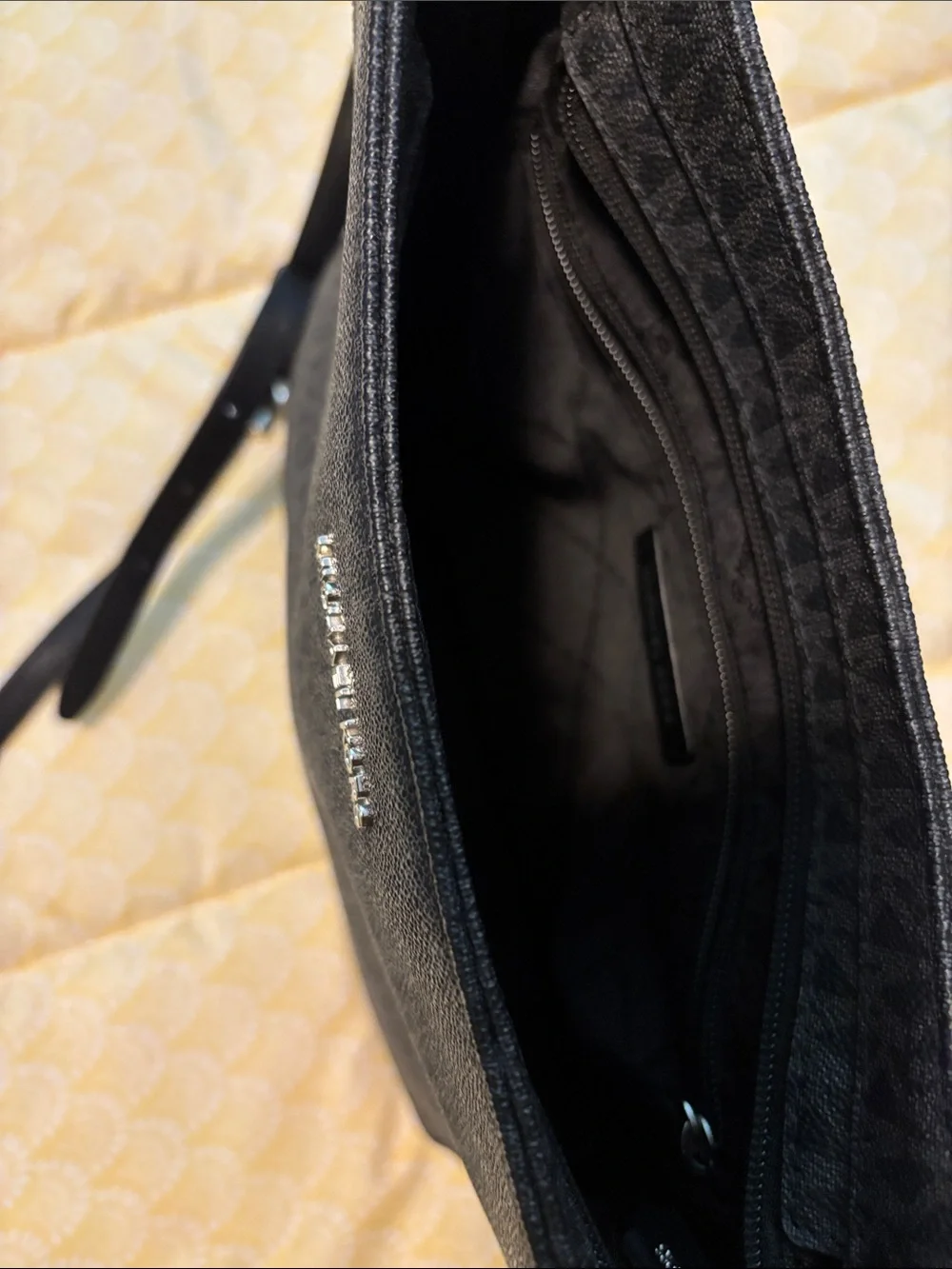 MICHAEL KORS Black Logo-Print Crossbody Bag